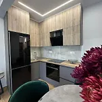 Xenia Luxury Катерини