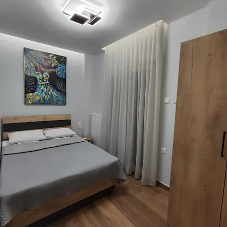 Xenia Luxury