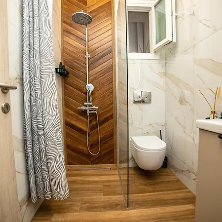 Xenia Luxury Apartment Kateríni
